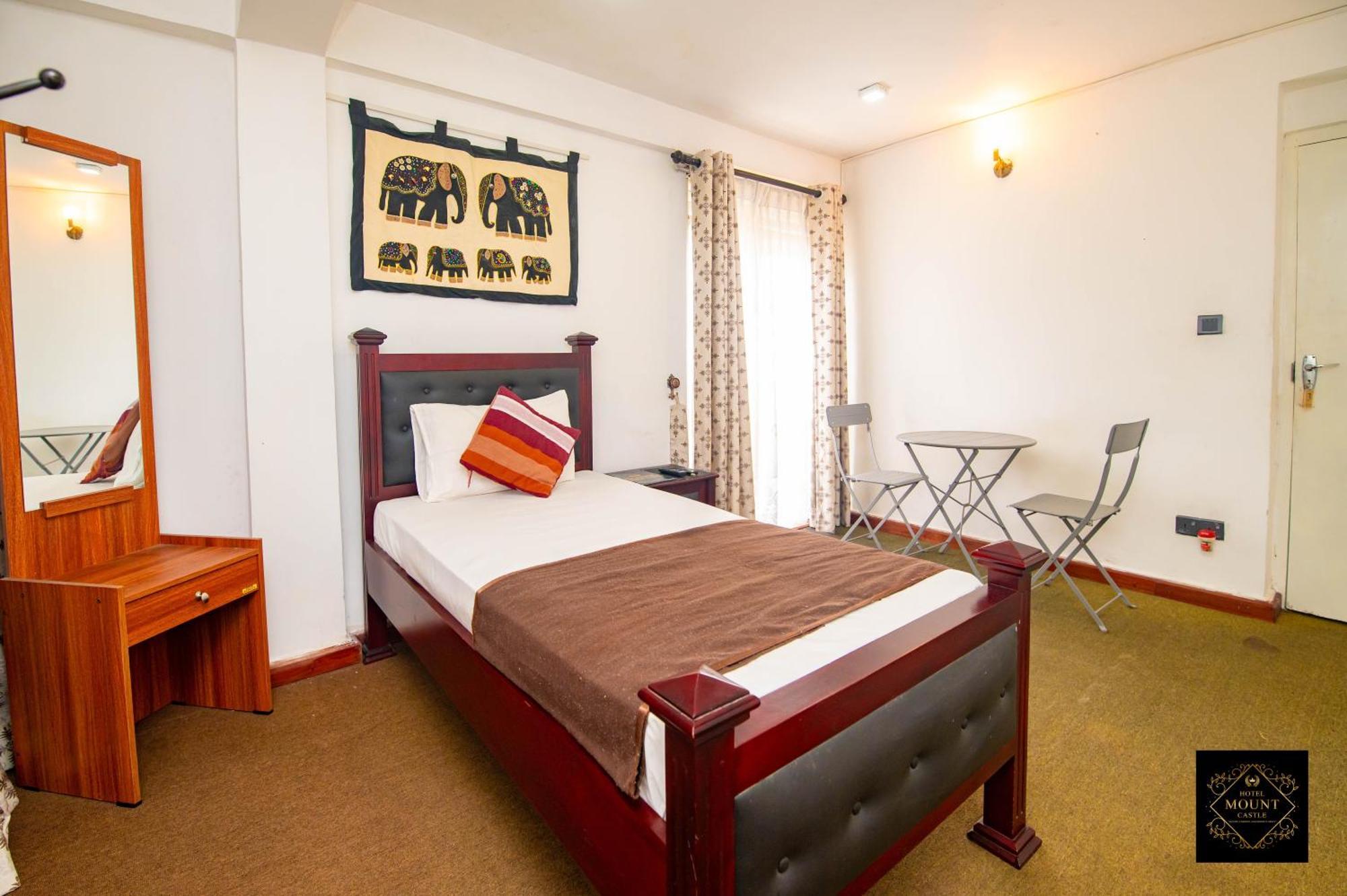 Hotel Mount Castle ฮัตตอน ภายนอก รูปภาพ